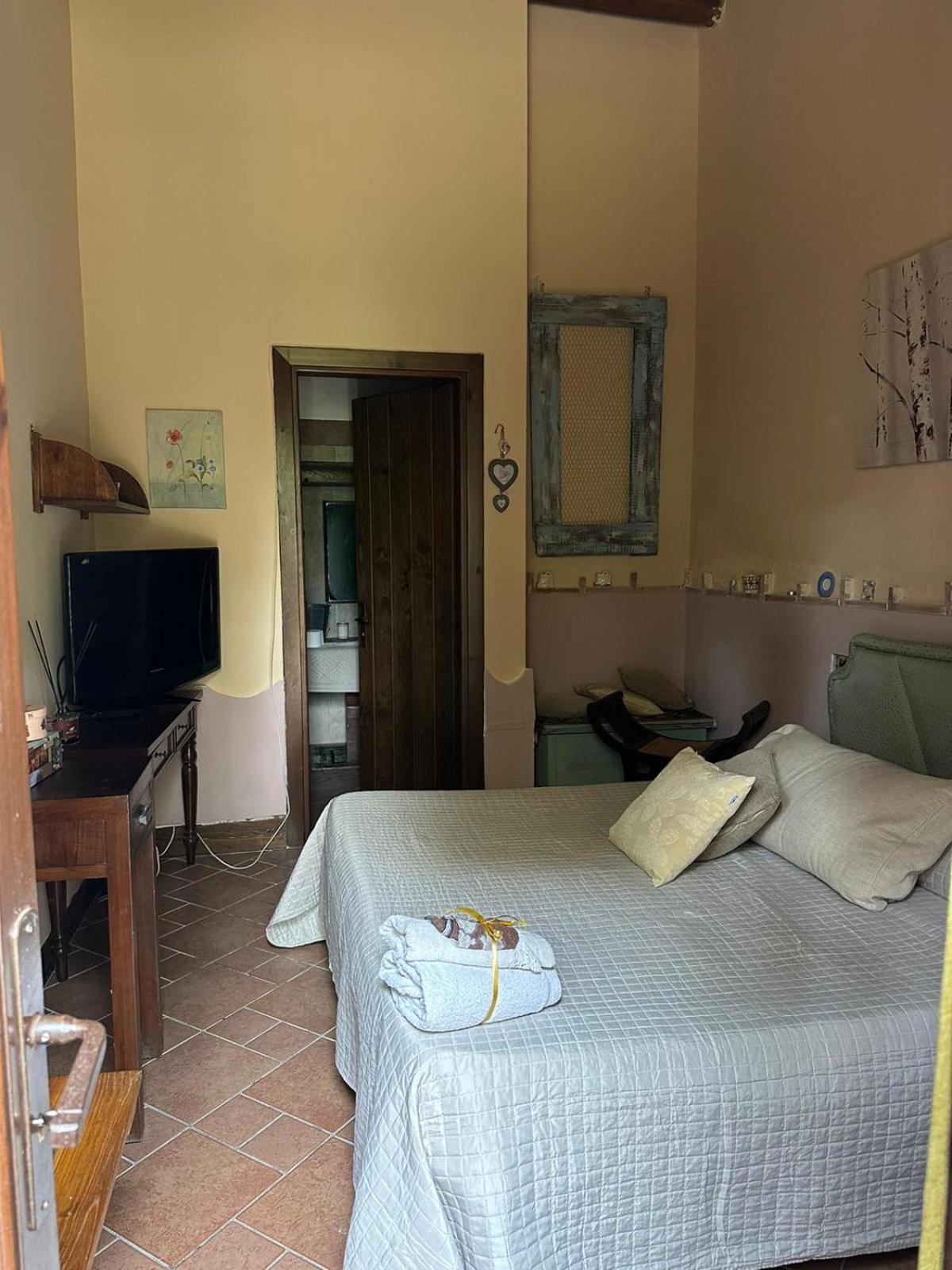 Il Nuovo Fiorile Bed & Breakfast Benevento Exterior photo